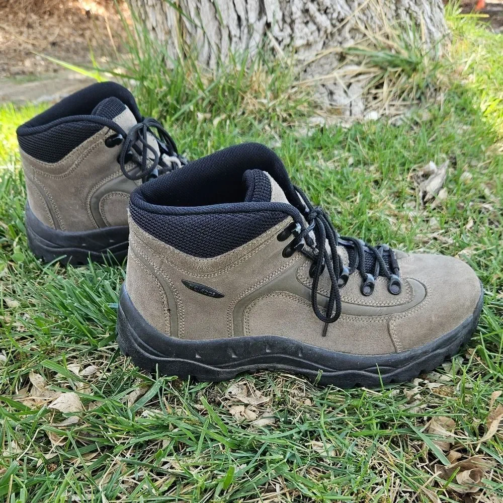 Nevados Tioga Black And Beige Hiking Boots Size 11
